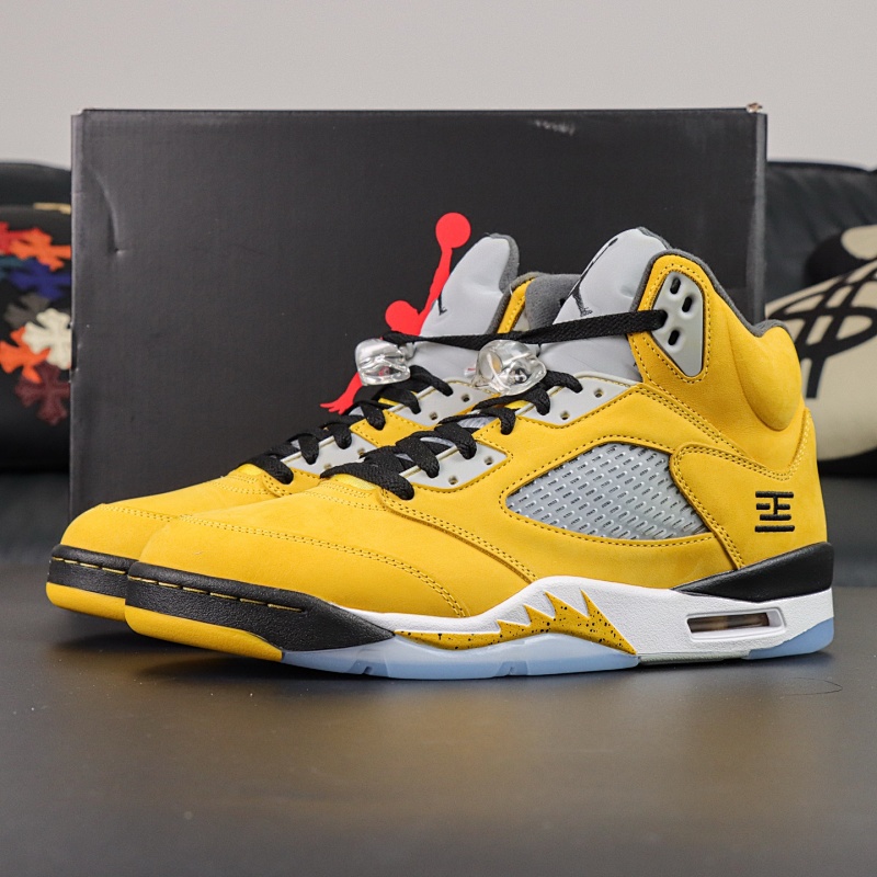 AJ5