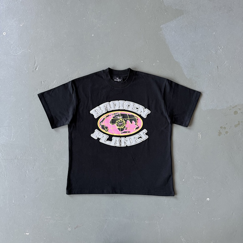 Black T-shirt