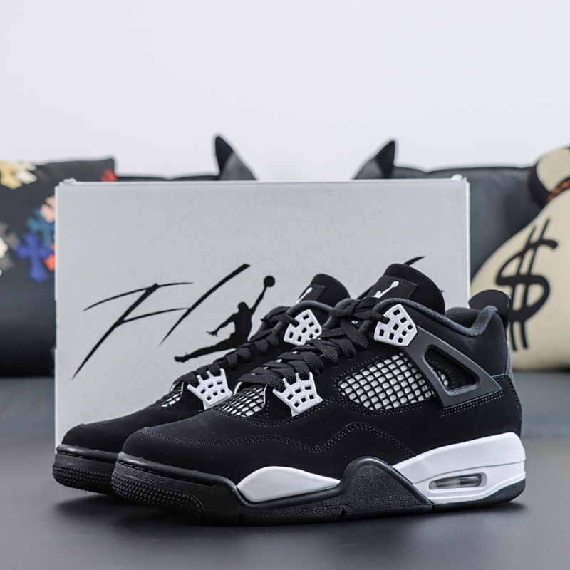 Air Jordan 4
