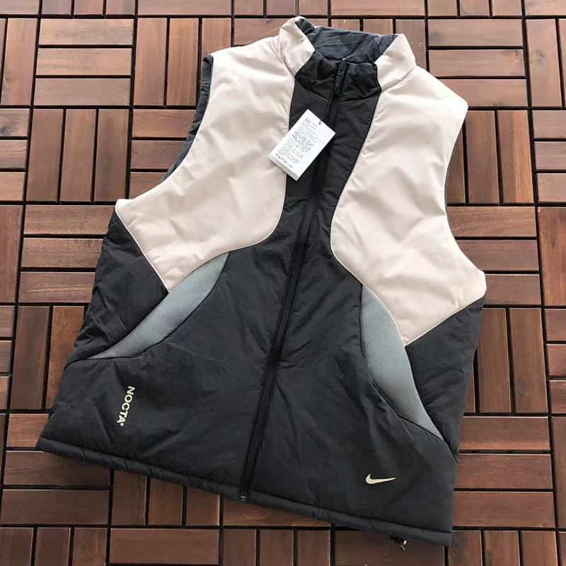 ￥~399 N🔥C🔥A & N🔥K🔥COTTON VEST 44121220 (im 176CM 58KG iwear size M in the photo)