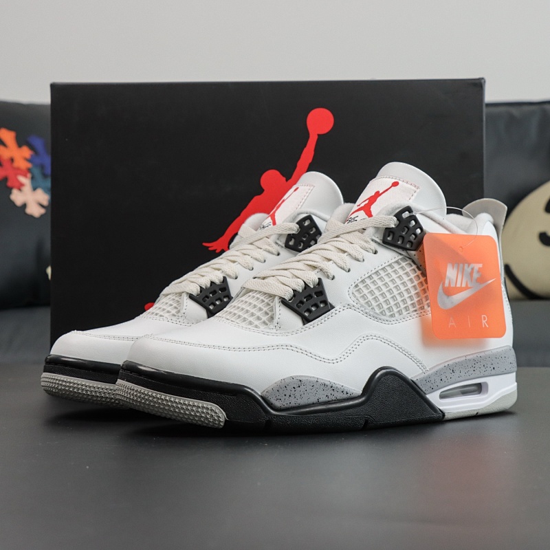 AJ4 2025