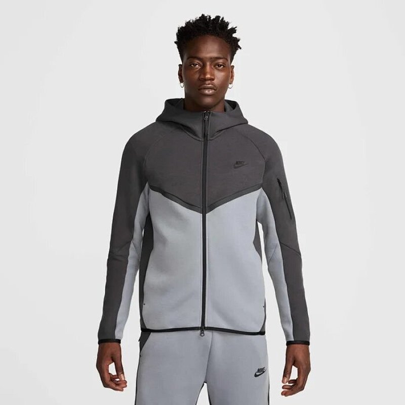 TF 2025 HV0949-255 zip-up coat HV0959-245 pants (im 180CM 68KG iwear size S in the photo)