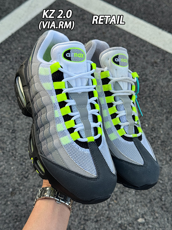 Max 95 Big Bubble Neon (2025)