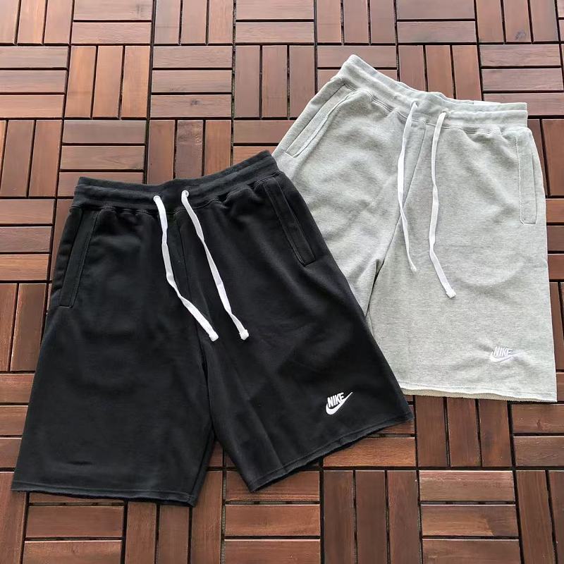 N🔥K🔥SHORTS 88042652 (im 176CM 58KG iwear size M in the photo)