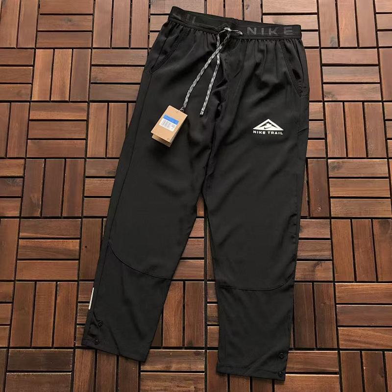 N🔥K🔥 TROUSERS 88012304 (im 176CM 58KG iwear size M in the photo)