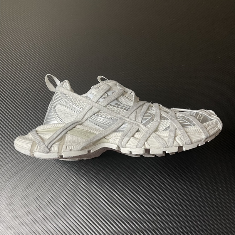 OK version! Balenciaga 3XL Strap Silver!