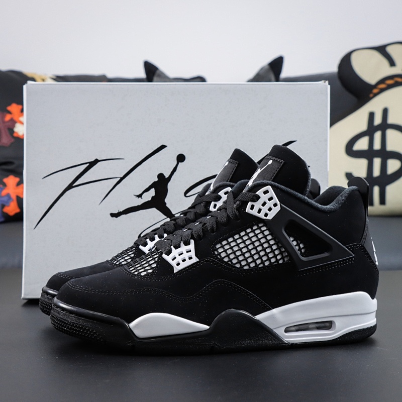 AJ4 Black and White Thunder God!