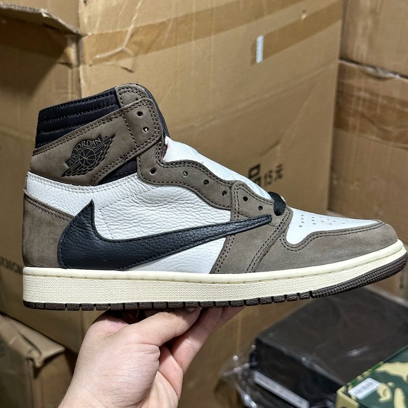 Iravis Scott x Jordan Air Jordan 1 High Og Ts Sp