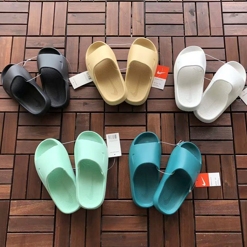 N🔥K🔥 SLIPPERS 88050622