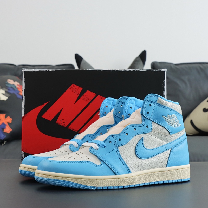 AJ1