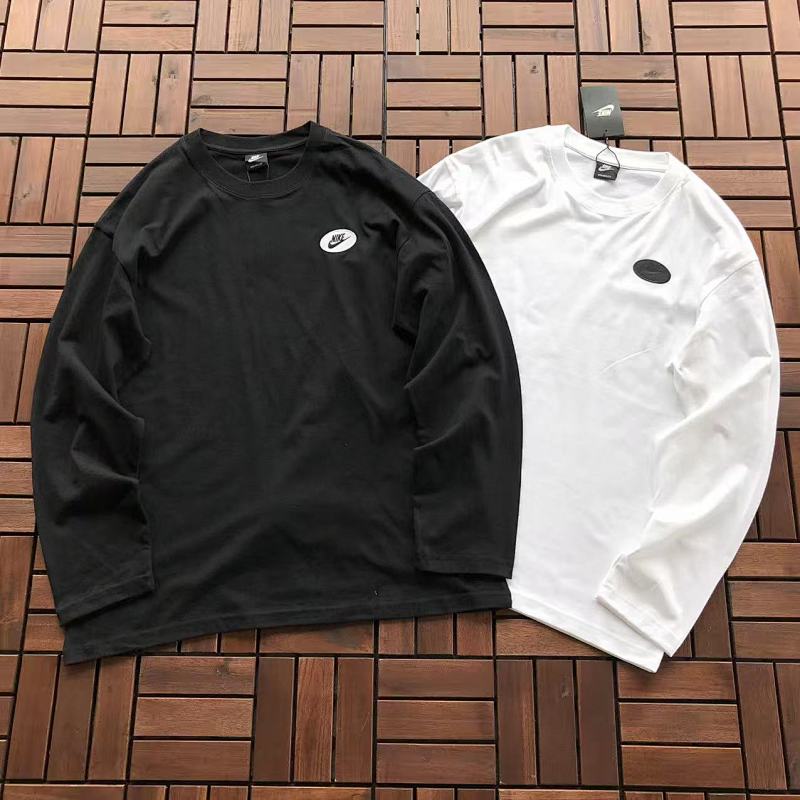 ￥~139 N🔥K🔥 LONG-SLEECE 22110430 (im 176CM 58KG iwear size XL in the photo)