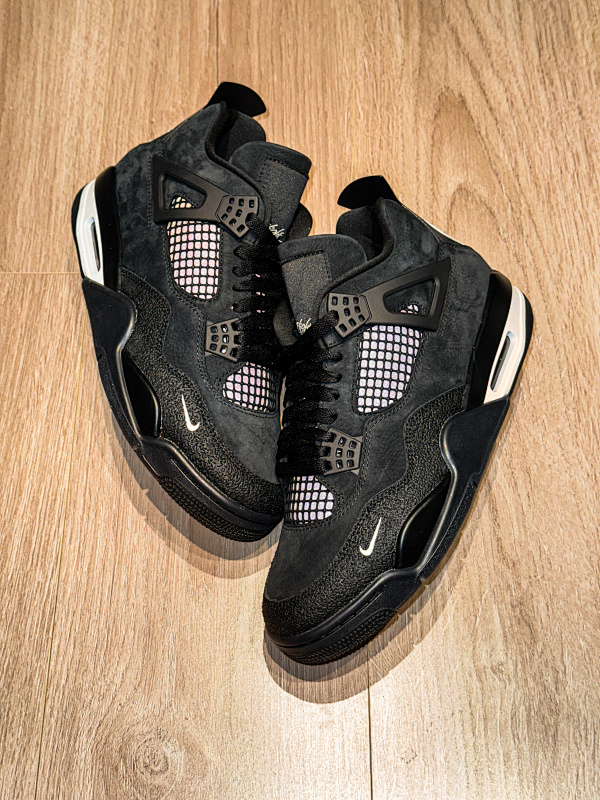 AJ4