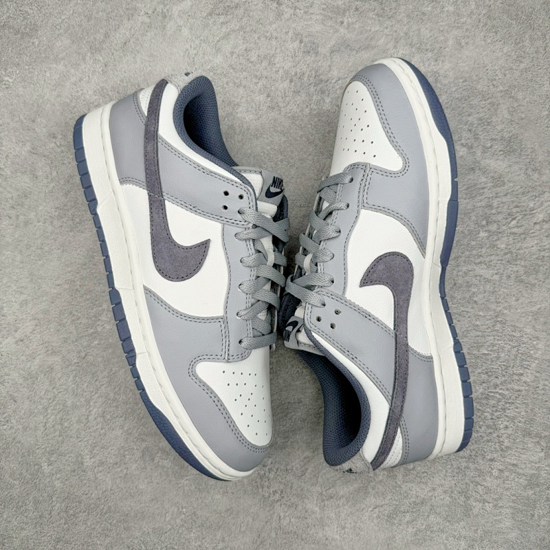 This is DUNK Dark White Grey from AS lot