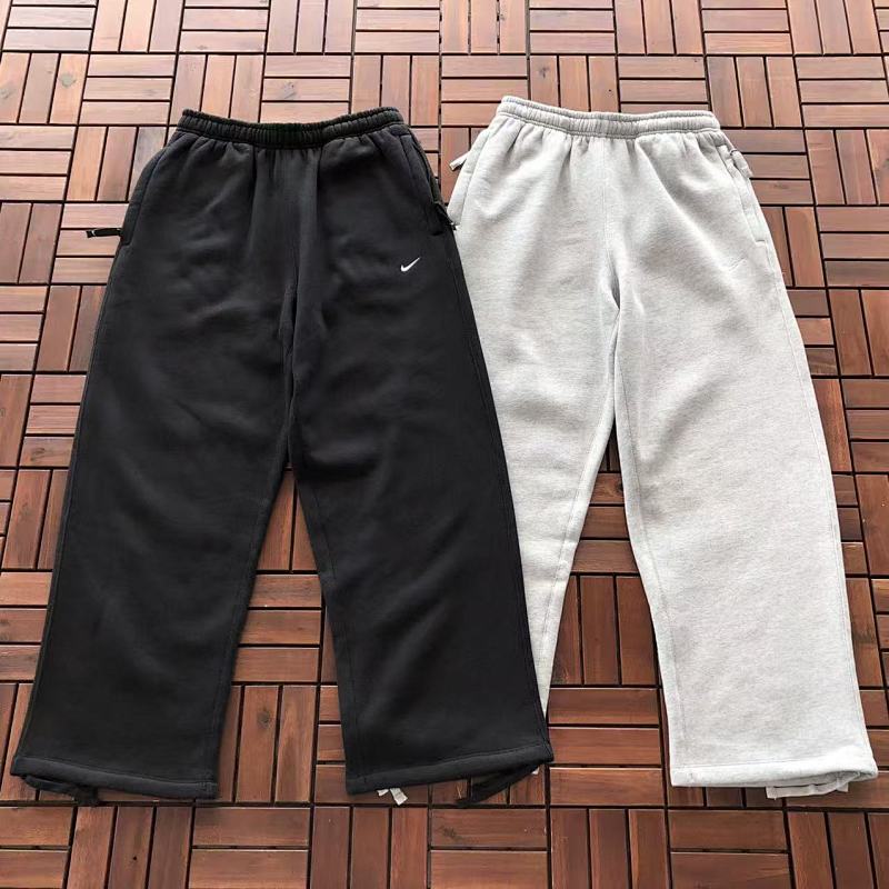 ￥~169 N🔥K🔥TROUSERS FLEECE 11120523 (im 180CM 68KG iwear size Lin the photo)