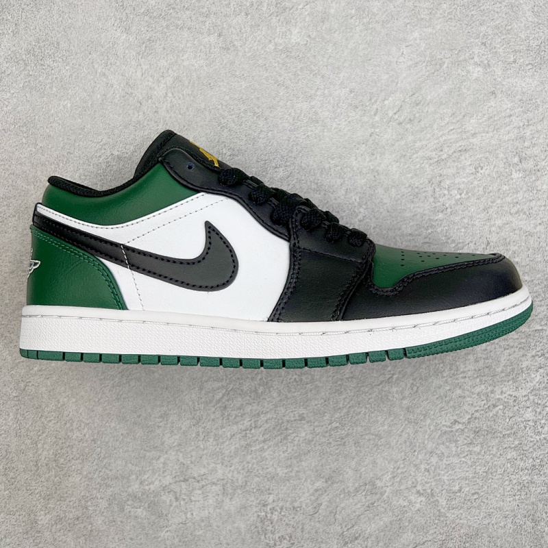 AJ1 low cut new black and green toes!
