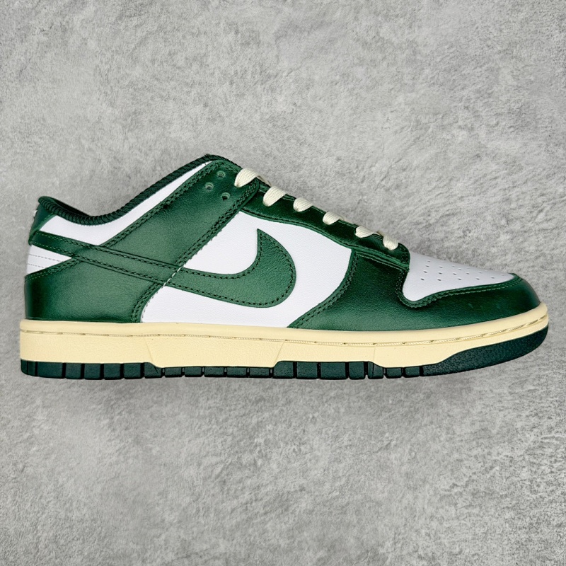 This is DUNK Vintage Green from AS batch