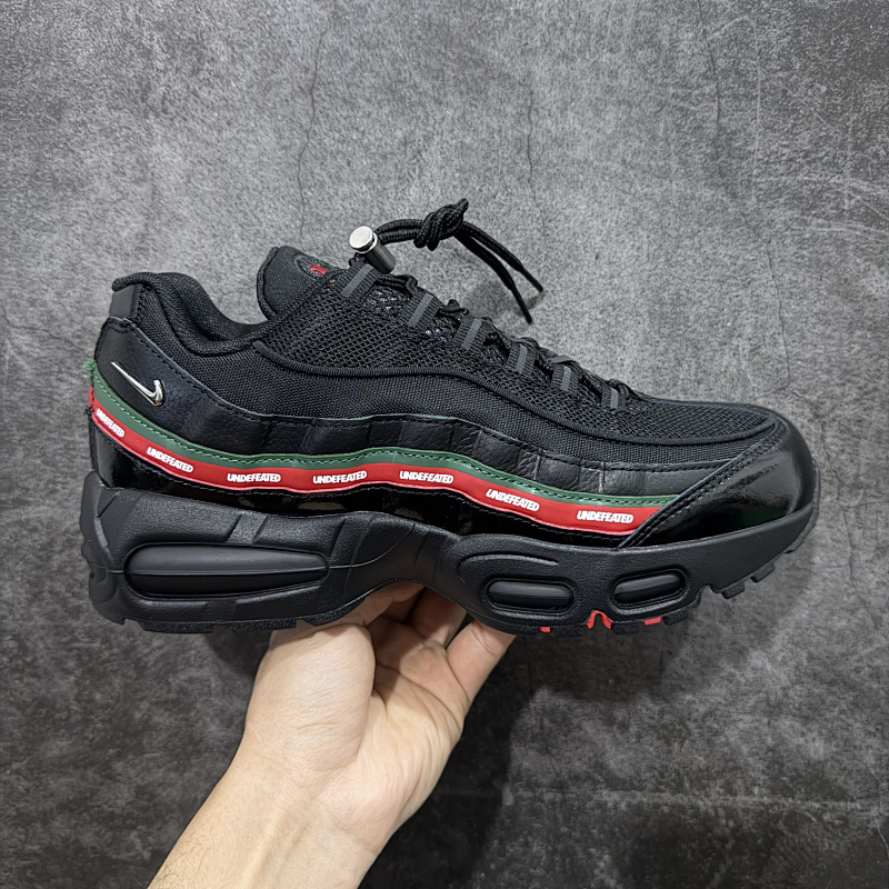 IB4453-001 Undefeated