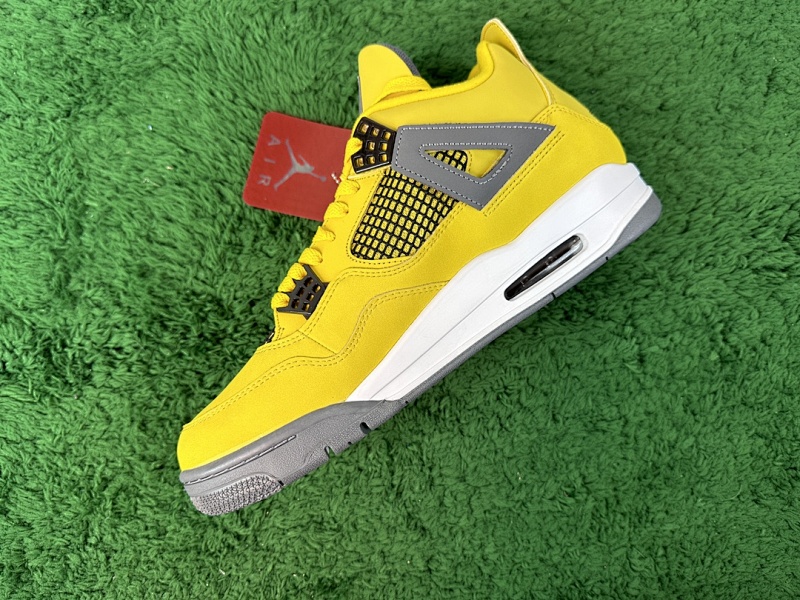 Air Jordan 4 retro tour yellow
