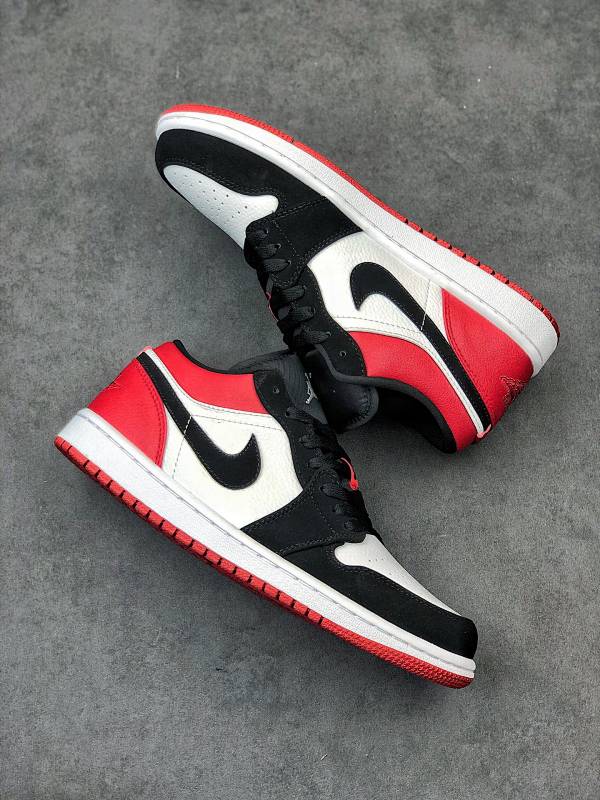 AJ1 black and red toes!