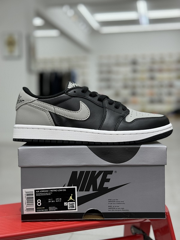 Air Jordan 1 Low OG !