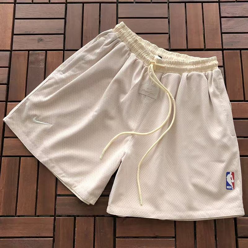 ￥~85 N🔥K🔥& NBA SHORTS 77041637 (im 185CM 70KG iwear size L in the photo)