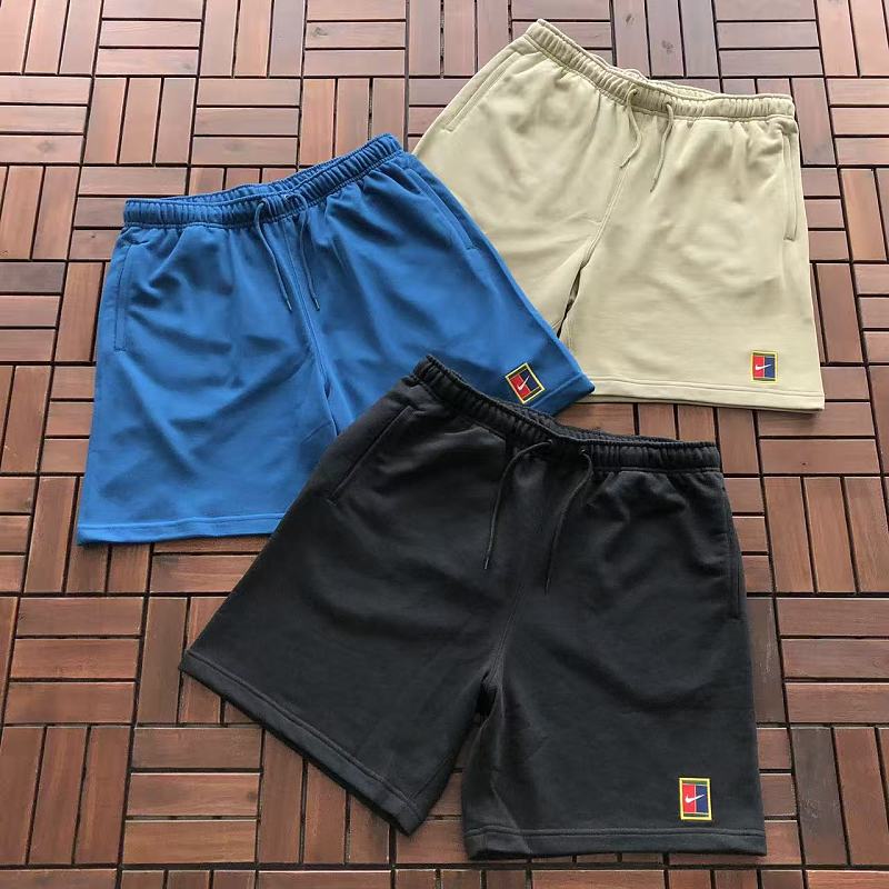 N🔥K🔥 SHORTS 88042738 (im 185CM 70KG iwear size L in the photo)