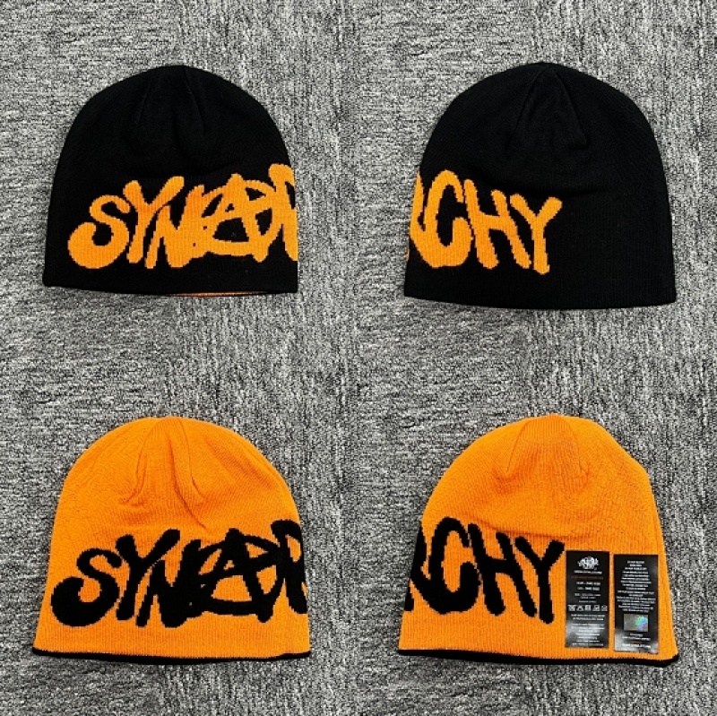 SYACC024-HLWN-SYNA-REV-BEANIE-BLK/ORG-0S SY-67