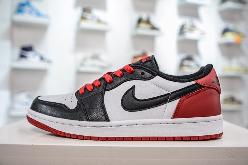 AJ1 OG low cut black toe!