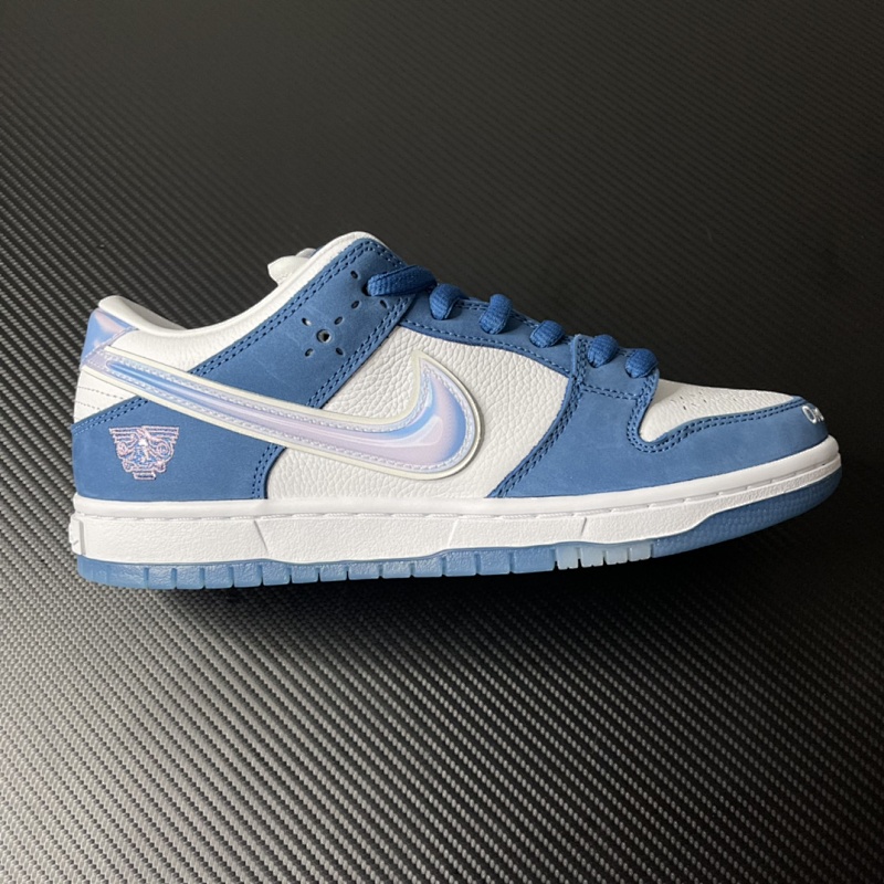 DUNK White Blue Collaboration!