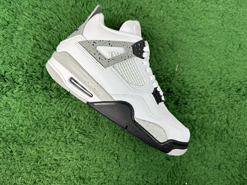 Air Jordan 4 retro white cement