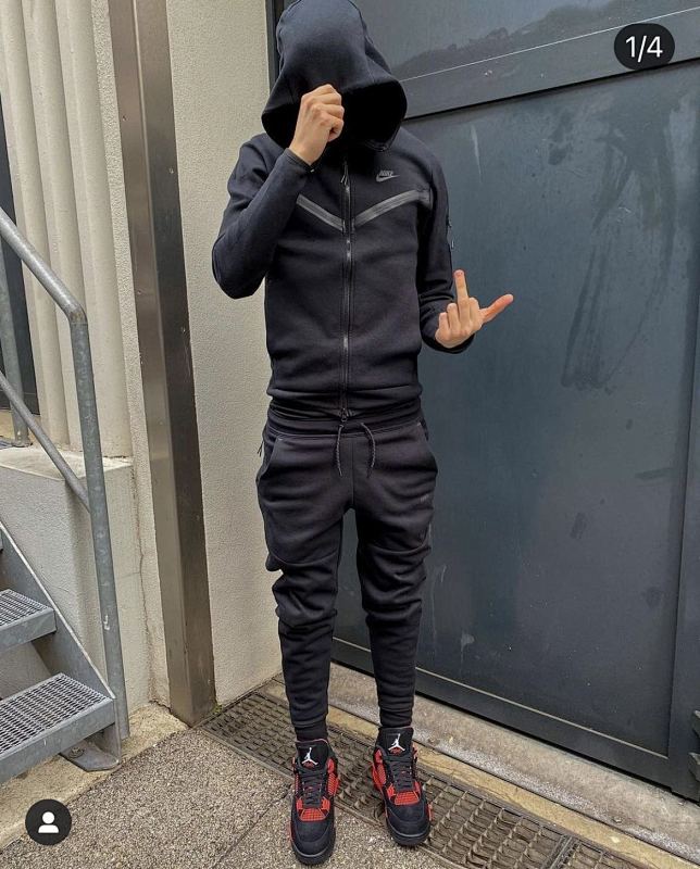 TF 2020 CU4489-255zip-up coat CU4495-245pants (im 180CM 68KG iwear size S in the photo)