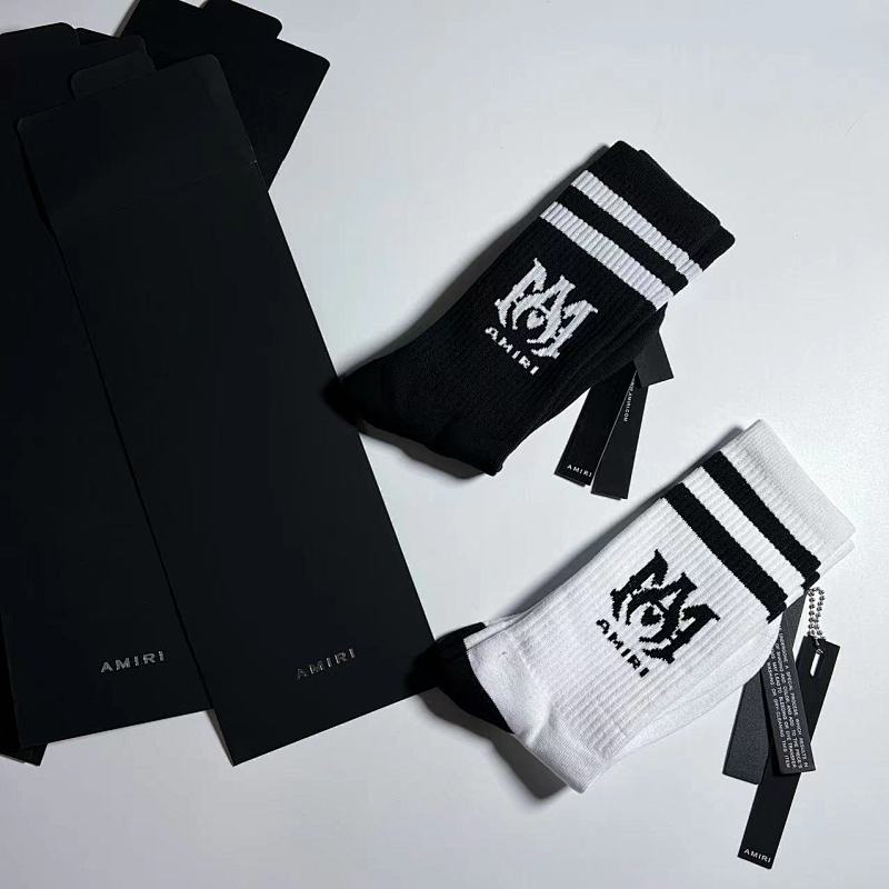 ：1 Amiri towel socks with tag