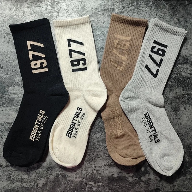 ESSENTIALS FOG FG 1977