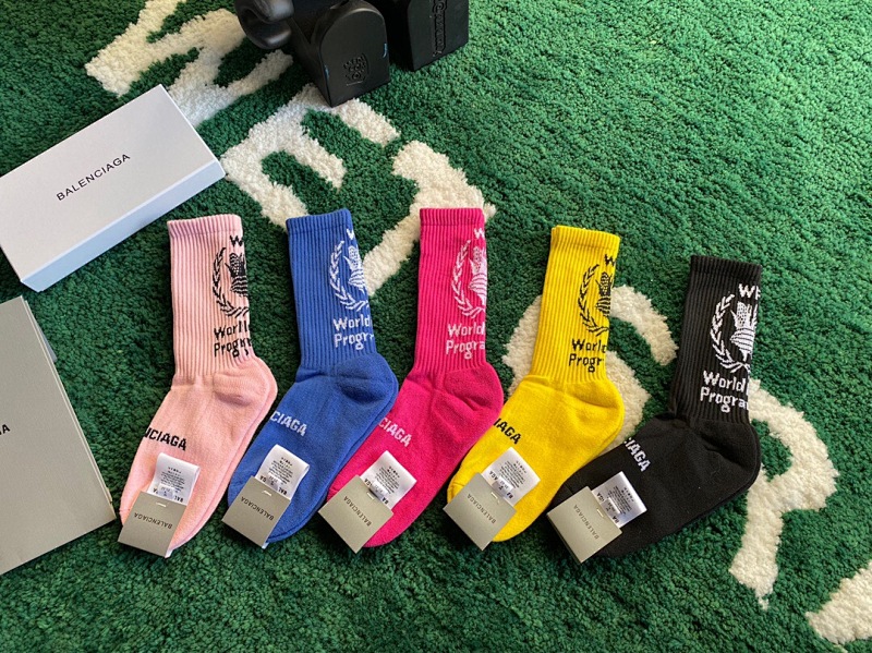 WFP color towel socks