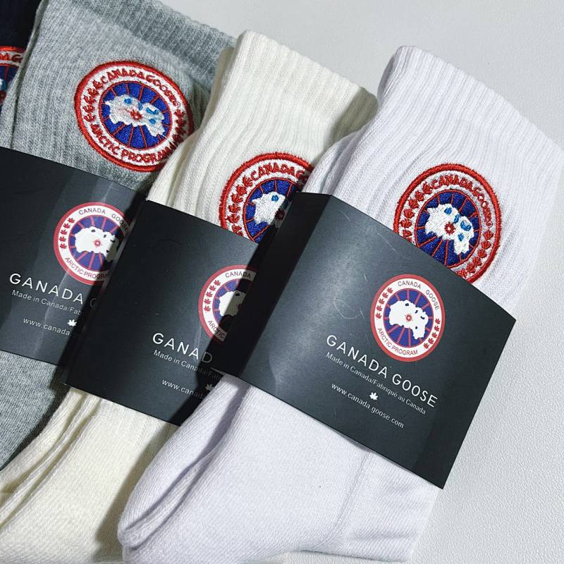 CANADA GOOSE SOCKS