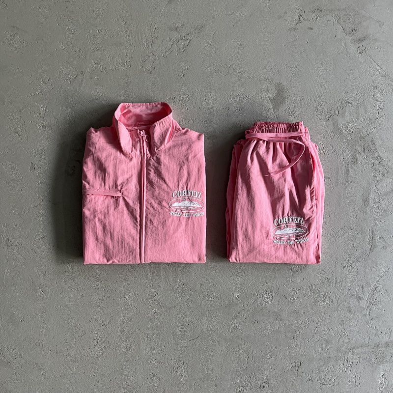 pink shukushuku suit