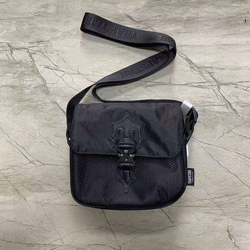 trapstar all black bag