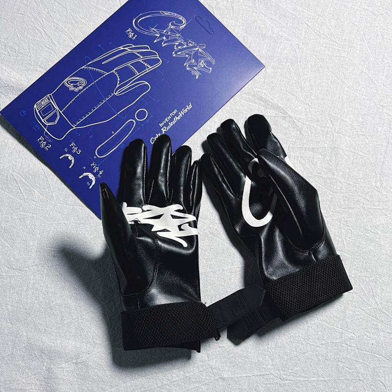 CORTEIZ leather glove black with packaing