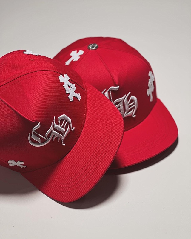 CHROME RED ——