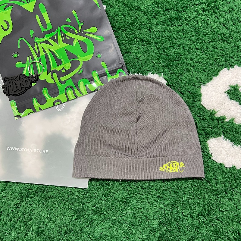 syna world seamless grey cold hat