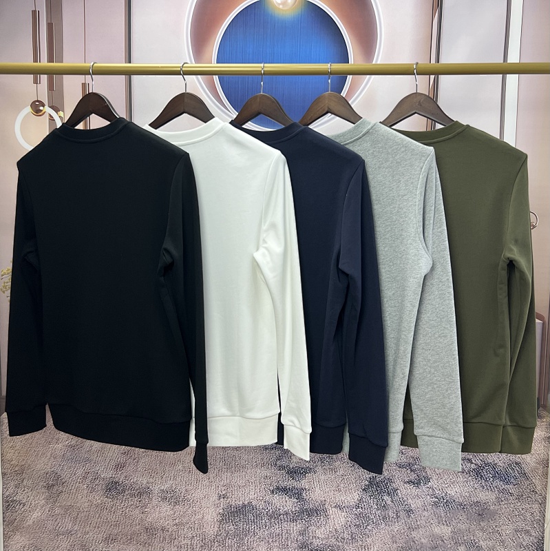 #PRO027 Hera Logo Patch Sweatershirt