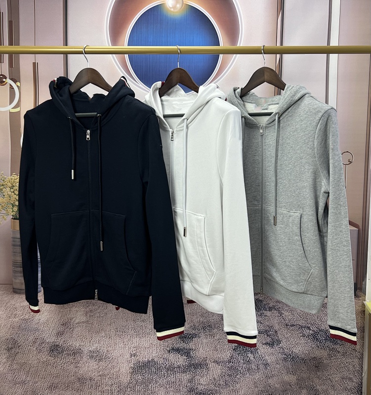 #PRO030 Strip Hat Hoodie