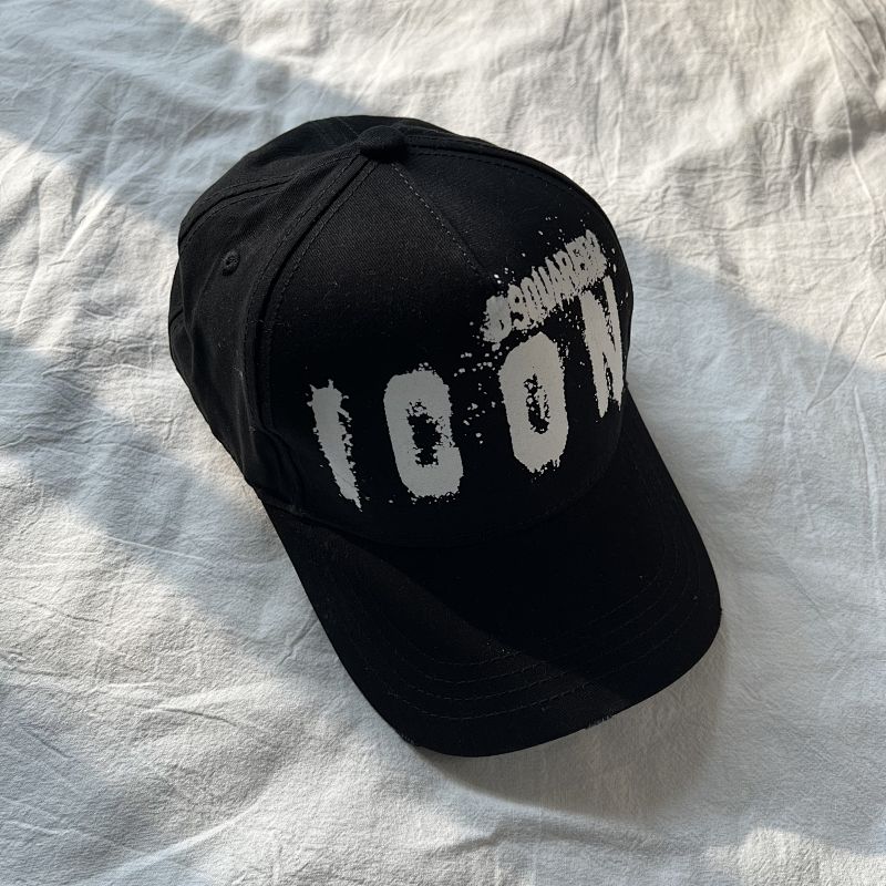 DSQ hat