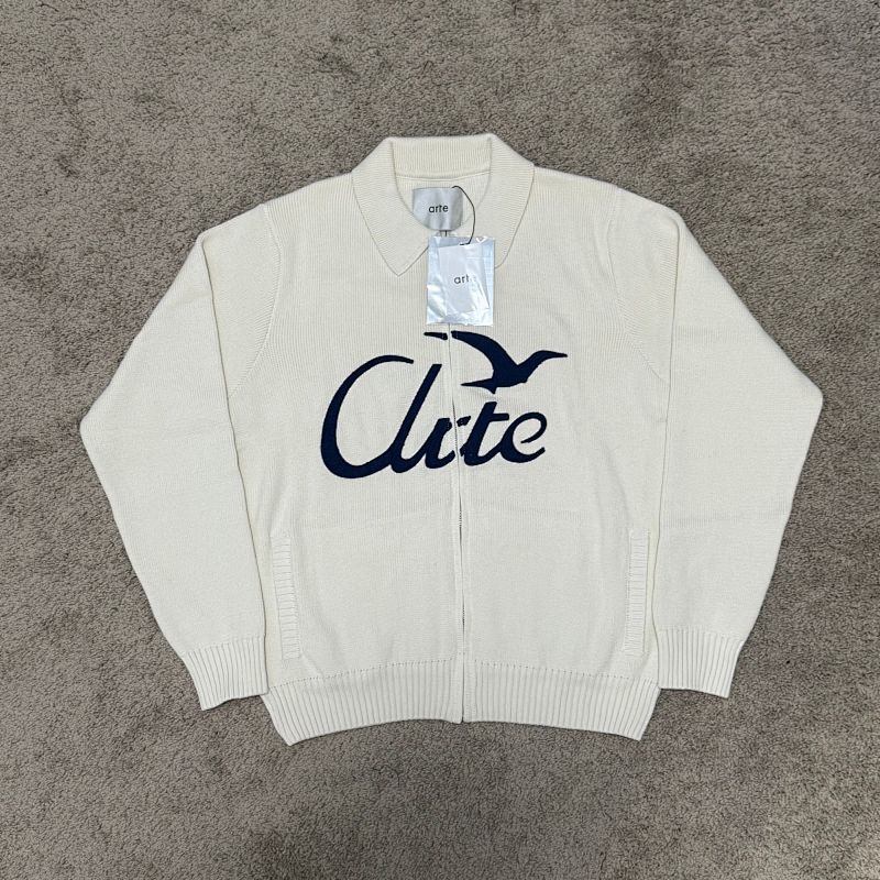 A*te Bird Zip up Knit Cream