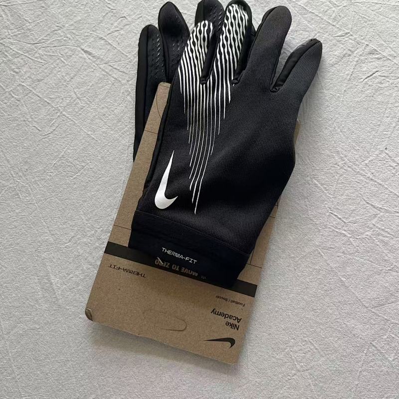 glove