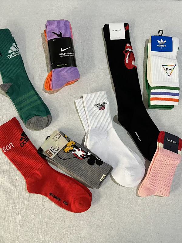 There are only a few pieces, just 1 or 2 pair each.