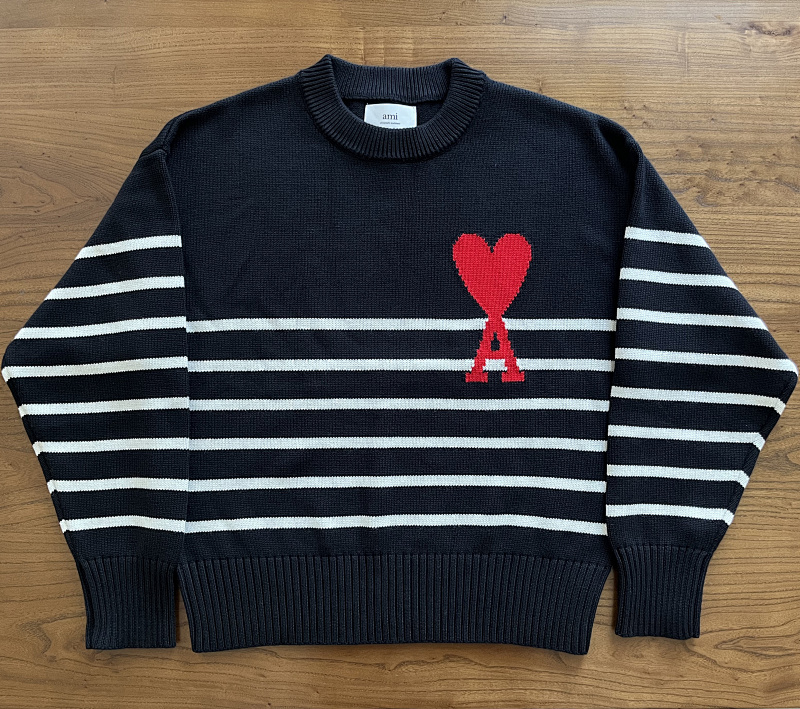 AMI Stripe Sweater, https://item.taobao.com/item.htm?ft=t&id=994986588638