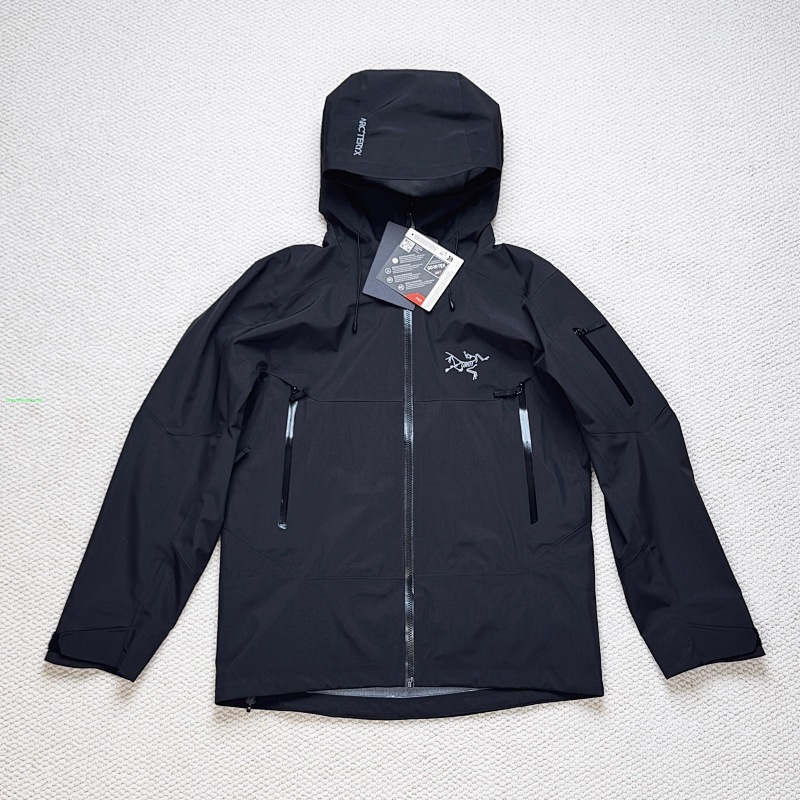 ⛷️ Sabre Ski Jacket