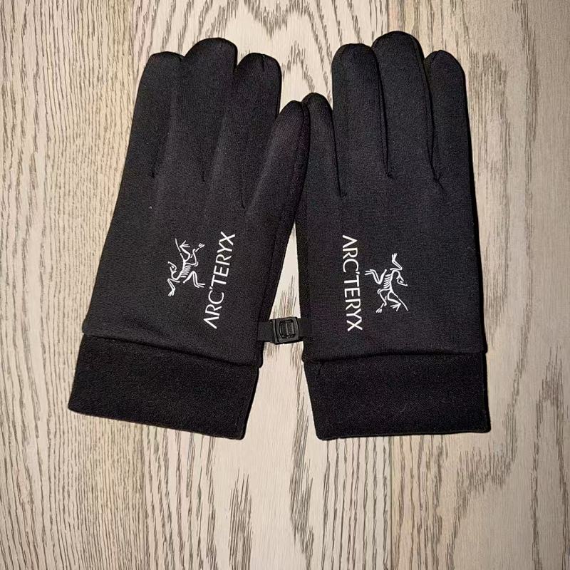 M reflective glove
