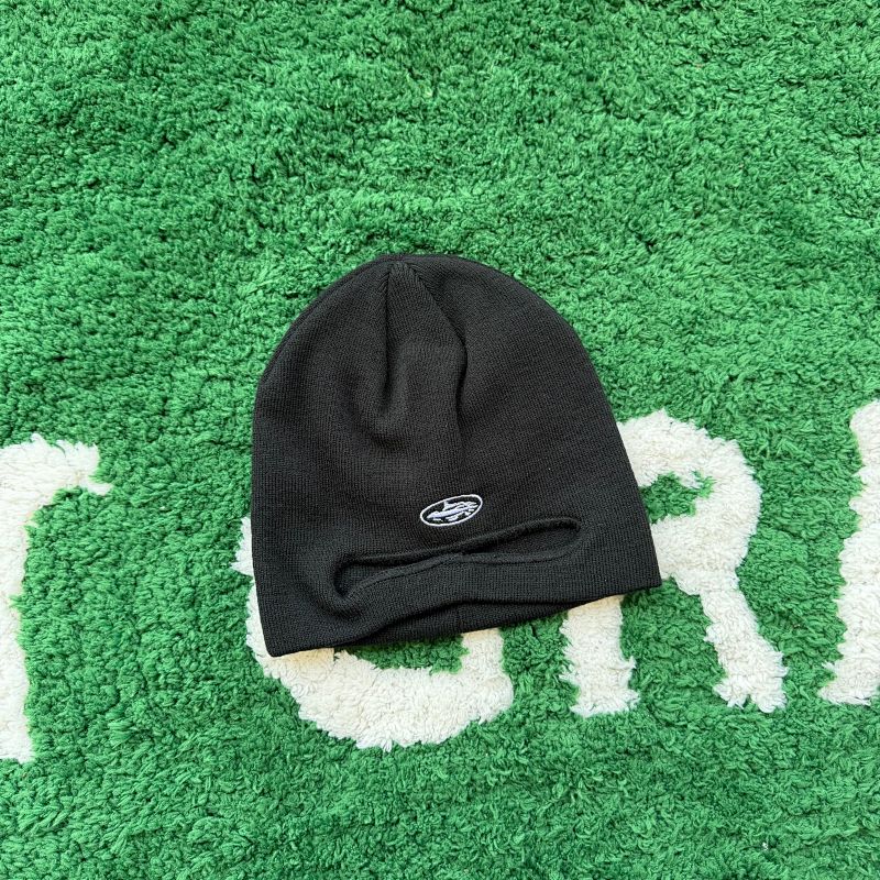 CORTEIZ PEEK-A-BEANIE